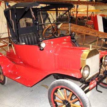 1915 Ford Model T Runabout at Yanks Air Museum